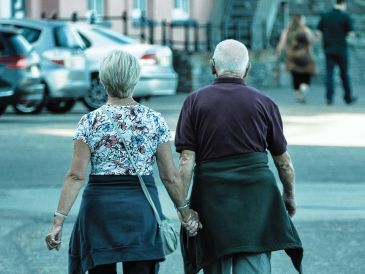 Descubre por qué los "boomers" comenzaron a trabajar desde la infancia; la psicología aclara que no fue por vocación. UNSPLASH / M. Timberlake