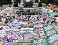 Familias buscadoras exigieron garantías para ejercer su derecho a la protesta y pidieron que ningún evento deportivo sea utilizado para invisibilizar la crisis de personas desaparecidas. EFE/ARCHIVO