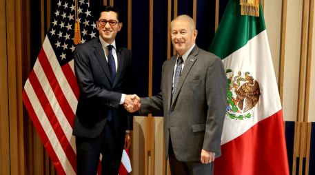 Roberto Velasco, secretario de Relaciones Exteriores, y Ronald Johnson, embajador de Estados Unidos en México. X/USAmbMex