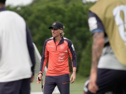 Sebastián Beccacece durante un entrenamiento en Columbus previo al inicio de la participación de Ecuador en el Mundial 2026. EFE / Enrique González / FEF