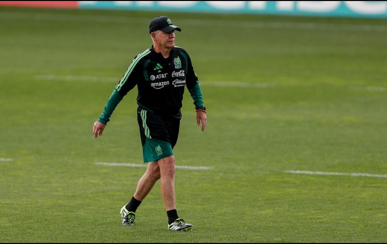 Javier Aguirre busca convertirse en el primer entrenador en conseguir un triunfo fuera del Estadio Ciudad de México en la historia de las Copas del Mundo. EFE / Isaac Esquivel