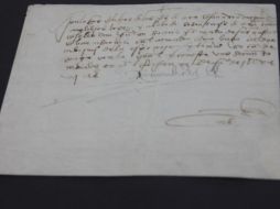 El archivo recuperado corresponde a un libramiento de pago emitido el 20 de febrero de 1527 con la firma de Hernán Cortés. GOBIERNO DE MÉXICO