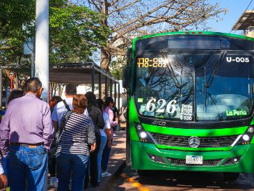Las siguientes rutas de transporte público cambiarán sus recorridos hoy de forma momentánea principalmente en Avenida Vallarta y La Glorieta de la Minerva. EL INFORMADOR/J. Acosta