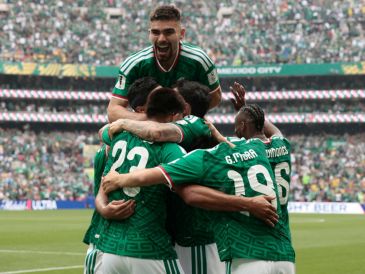 México viene de superar 2-0 a Sudáfrica en el partido inaugural de la competencia, aunque en términos generales el equipo no terminó de encantar. EFE/ J. Méndez
