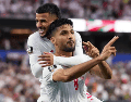 La acción ocurrió tras el segundo gol iraní, anotado por Mohammad Mohebi, quien celebró imitando disparos al aire.  AP/ARCHIVO