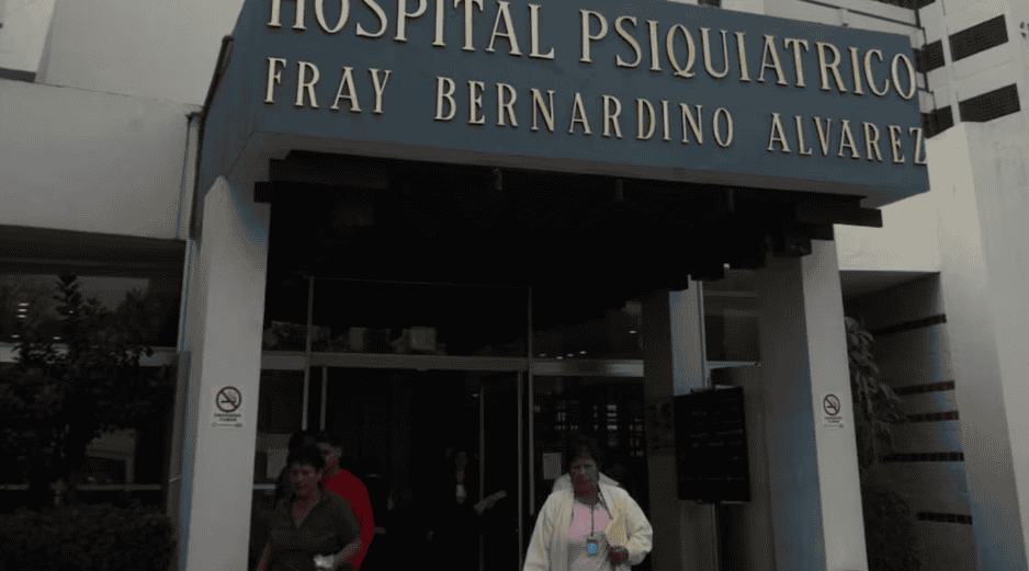 Las organizaciones señalaron que, desde el pasado 10 de junio, personal médico y sanitario ha reportado públicamente la escasez de alimentos. SUN