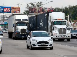 Estados Unidos les exige el dominio del inglés a los operadores de camiones de carga luego de una disposición aprobada en el 2025. EL INFORMADOR/ARCHIVO