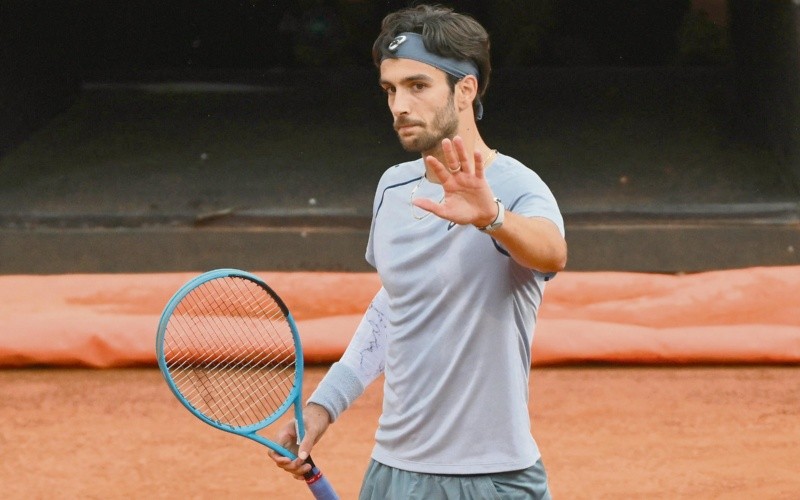 Lorenzo Musetti. El italiano prolonga una temporada marcada por los problemas físicos. AFP/A. Pizzoli