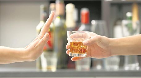 Estudios indican que el consumo de alcohol entre jóvenes ha registrado una disminución sostenida. ESPECIAL