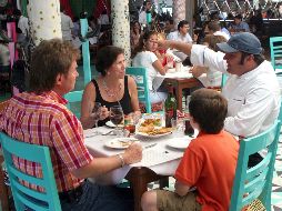 Restaurantes, alimentos y entretenimiento serán los sectores con mayor movimiento económico. EL INFORMADOR/ARCHIVO