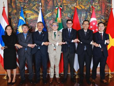 En la reunión, Roberto Velasco subrayó la importancia de la reciente adhesión de México al Tratado de Amistad y Cooperación en el Sudeste Asiático. CORTESÍA/ Secretaría de Relaciones Exteriores