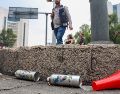 ersonal de limpieza da mantenimiento en Paseo de la Reforma luego de la basura acumulada que dejó ayer los festejos por el triunfo de la selección mexicana. SUN/ L. Camacho