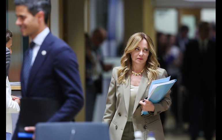 Un aparente malentendido entre Meloni y Trump en los pasillos de la diplomacia internacional escaló a nivel global. EFE/O. Hoslet