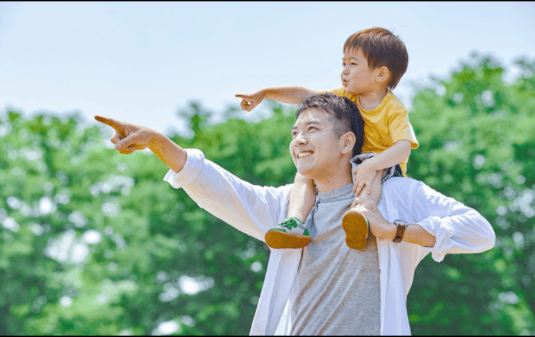 Este Día del Padre coincide con un evento histórico a nivel global: la Copa Mundial de la FIFA 2026, que se celebra del 11 de junio al 19 de julio, así que para los padres aficionados a este deporte tienen muchas opciones. CANVA