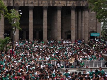 A través de sus redes sociales oficiales, la organización informó que este sábado el espacio abrirá sus puertas a las 11:00 de la mañana debido a las condiciones meteorológicas registradas en la ciudad. AFP / ARCHIVO