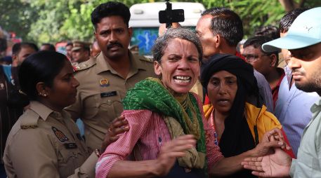Funcionarios indios señalaron que al menos 10 personas fueron rescatadas de Lucknow. AP/S. Kumar