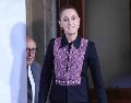 Sheinbaum aseveró que recibe y atiende personalmente a madres buscadoras "cuando estoy fuera y cuando estoy aquí". SUN / L. Camacho