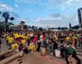 Las banderas colombianas ondeaban con fuerza en la Glorieta. La Minerva comenzaba a llenarse de playeras amarillas, y unas cuantas de México, a una hora de que Colombia juegue en el Estadio Guadalajara. EL INFORMADOR / O. GONZÁLEZ