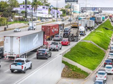 El dirigente de los transportistas informó que realizarán un recorrido de ingreso a la ciudad y posteriormente concluirán la movilización. EL INFORMADOR/A. Navarro
