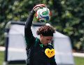 El portero mexicano Guillermo Ochoa durante un entrenamiento de la selección nacional de México en el marco del Mundial 2026. EFE / ARCHIVO