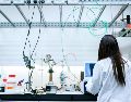 Los investigadores usaron siete grandes conjuntos de datos compuestos por información clínica real, entre los que se incluyen imágenes médicas, electrocardiogramas e historiales clínicos electrónicos. Unsplash