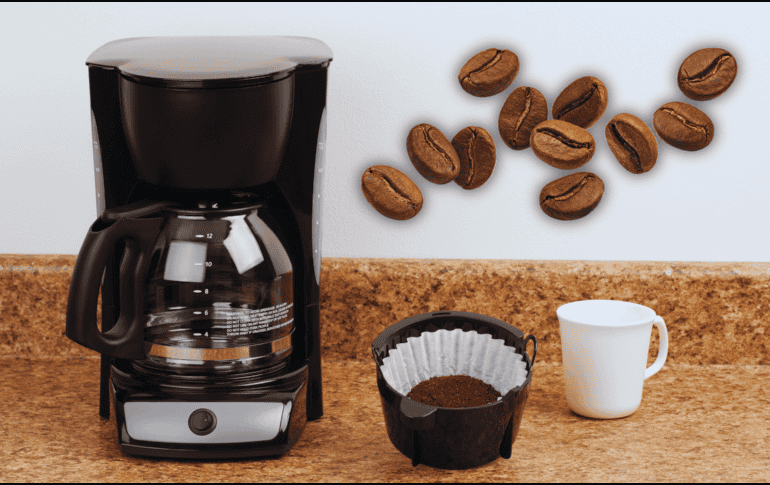 La recomendación oficial y unánime de los baristas profesionales es preparar únicamente la cantidad exacta de café que se va a consumir. ESPECIAL / CANVA