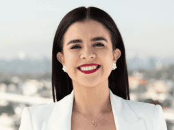 Isaura Amador señaló que la legislación electoral vigente permite que tanto mujeres como hombres busquen la candidatura del municipio. FACEBOOK / ISAURA AMADOR