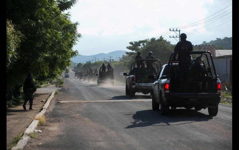 Los pistoleros formaban parte de un grupo de al menos 12 sicarios que fue descubierto por los guardias nacionales en Jujutacato. EFE/ARCHIVO