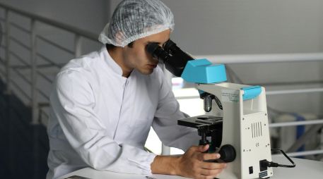 Cada vez hay más estudios e investigaciones sobre enfermedades como el cáncer. UNSPLASH / L. VASQUES