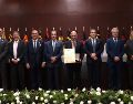 En el evento estuvieron presentes el alcalde de Zapopan, Juan José Frangie; el vicerrector administrativo de la UAG, Juan Carlos Leaño del Castillo, y los ex futbolistas Fernando Hierro y Oswaldo Sánchez. CORTESÍA/UAG