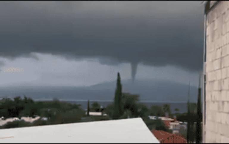 Su aparición es relativamente común durante la temporada de lluvias, cuando existen tormentas intensas, alta humedad e inestabilidad atmosférica. ESPECIAL