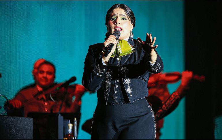Alejandro Fernández reunió a miles de personas en un concierto de más de tres horas, el cual incluyó la presencia de invitados especiales y un recorrido por sus mayores éxitos. EL INFORMADOR/ J. Acosta