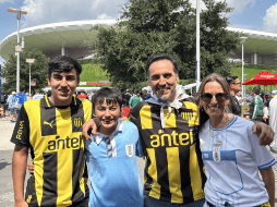 Juan Pablo, Faustino,  María Noel y Franco; de Montevideo a la perla tapatía. EL INFORMADOR / L. ASCANIO