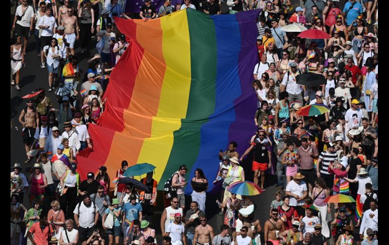 El diseño de la bandera LGBTIQ+ data del año 1978. EFE/Z. Kocsis