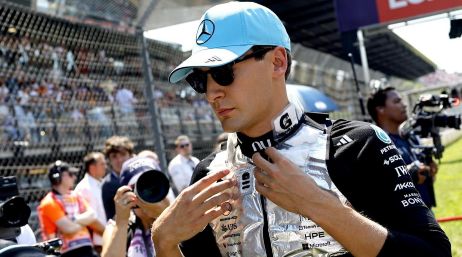 El piloto de Mercedes mantuvo el liderato desde la salida tras defender la primera posición en la arrancada. EFE / A. Szilagyi