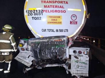 Autoridades mantienen labores de saneamiento y seguridad tras el accidente. UEPCBJ
