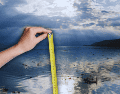 Aunque las lluvias locales son sumamente beneficiosas para el entorno, el verdadero motor histórico para la recuperación profunda del embalse jalisciense es, sin duda alguna, el caudaloso Río Lerma. ESPECIAL / CANVA