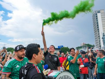 El Gobierno de Jalisco anunció la decisión de mantener las pantallas gigantes instaladas en La Minerva para que los aficionados puedan congregarse y disfrutar de los encuentros de la Copa del Mundo. ESPECIAL/Gobierno de Jalisco