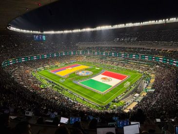 El "¿Y si sí?" se adueñó del Estadio Ciudad de México mientras México tomó ventaja de 2-0 sobre Ecuador. EL INFORMADOR/ P. GALLARDO.