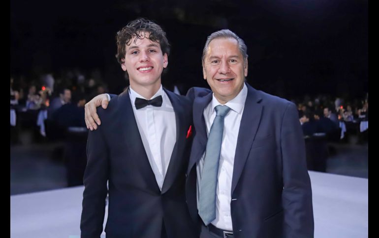 Bernardo y Vicente Guzmán. GENTE BIEN JALISCO / Graduación Liceo del Valle