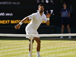 El jugador balcánico logró su victoria número 407 en un Grand Slam y ampliar su récord histórico de más victorias en partidos individuales de esta categoría. EFE / T. Akmen