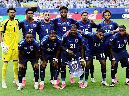 A nivel global, la participación de Cabo Verde desató un auténtico fenómeno mediático y en redes sociales, atrayendo a millones de nuevos seguidores que adoptaron al equipo como su favorito sentimental. EFE/R. Wittek