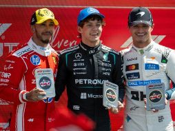 Lewis Hamilton (Ferrari) salió desde la pole position y lideró las primeras vueltas, pero terminó viéndose superado por la potencia del Mercedes de Kimi Antonelli. Lando Norris (McLaren), vigente campeón del mundo británico, fue tercero. AFP