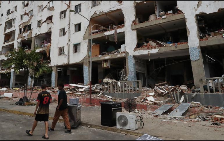 El Gobierno venezolano intenta acelerar los trabajos de retirada de escombros y evalúa los daños causados en las infraestructuras tras el doble terremoto. EFE/R. Martínez