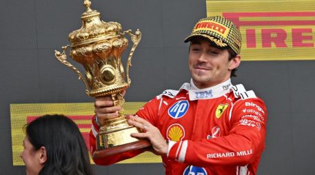 El monegasco Charles Leclerc, Ferrari ganó este domingo el Gran Premio de Gran Bretaña. EFE/P. POWELL