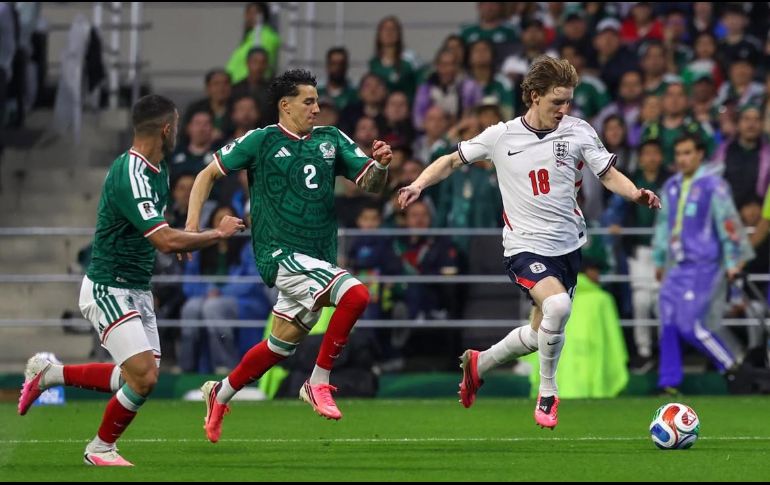 El Tricolor rozó la remontada ante un rival con diez hombres, pero el sueño mundialista terminó en casa. EL INFORMADOR/ A. NAVARRO.