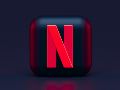 Descubre la lista completa de películas y series que abandonan Netflix en julio de 2026. Organiza tu tiempo y disfruta de estas joyas del entretenimiento antes de que desaparezcan para siempre de tu pantalla. Unsplash