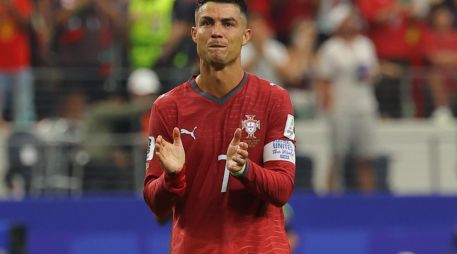 La eliminación de Portugal no solo significa el adiós al torneo, sino el cierre de una de las carreras internacionales más prolíficas en la historia del deporte. EFE/C. Neundorf