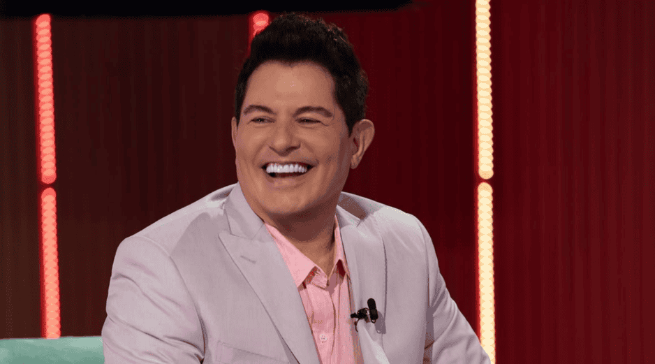 Además de su faceta como actor, también incursionó como conductor del programa matutino Hoy, aunque su salida estuvo rodeada de controversia debido a diferencias con la producción. INSTAGRAM/@ernestolaguardiaoficial 