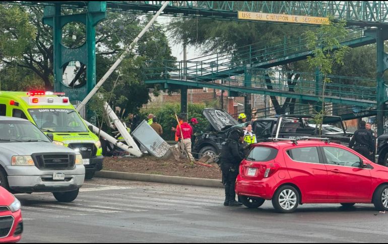 Al punto acudió personal de las aseguradoras para analizar el impacto de los daños. ESPECIAL
